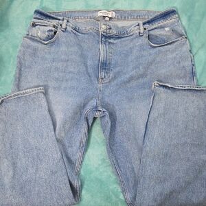 ABERCROMBIE & FITCH Light Blue High Rise Jeans